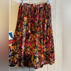 Pleated Skirt - Mid Shin Length